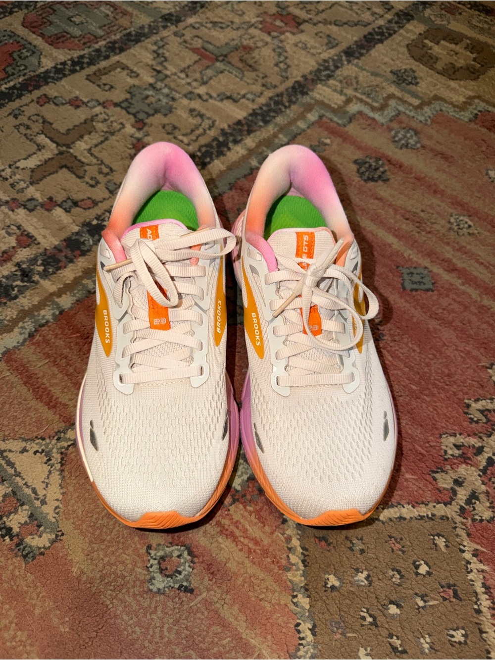 Brooks sneakers